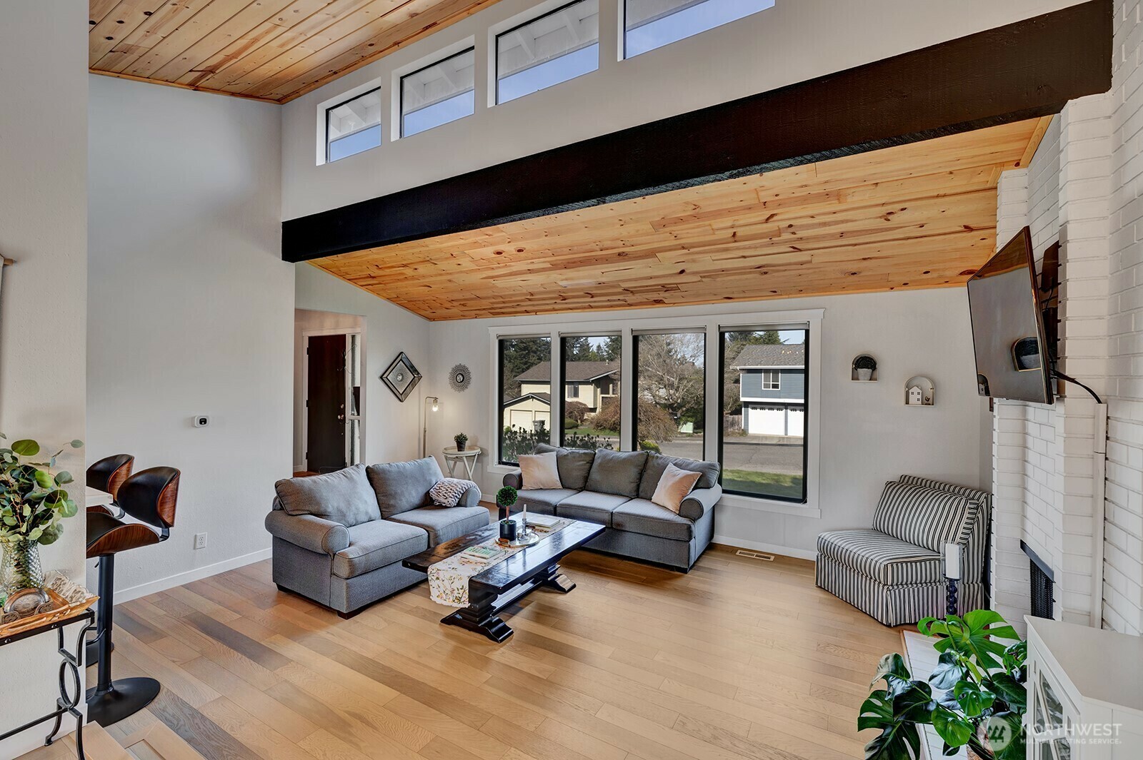 Property Photo: 16940 157th Place SE WA 98058