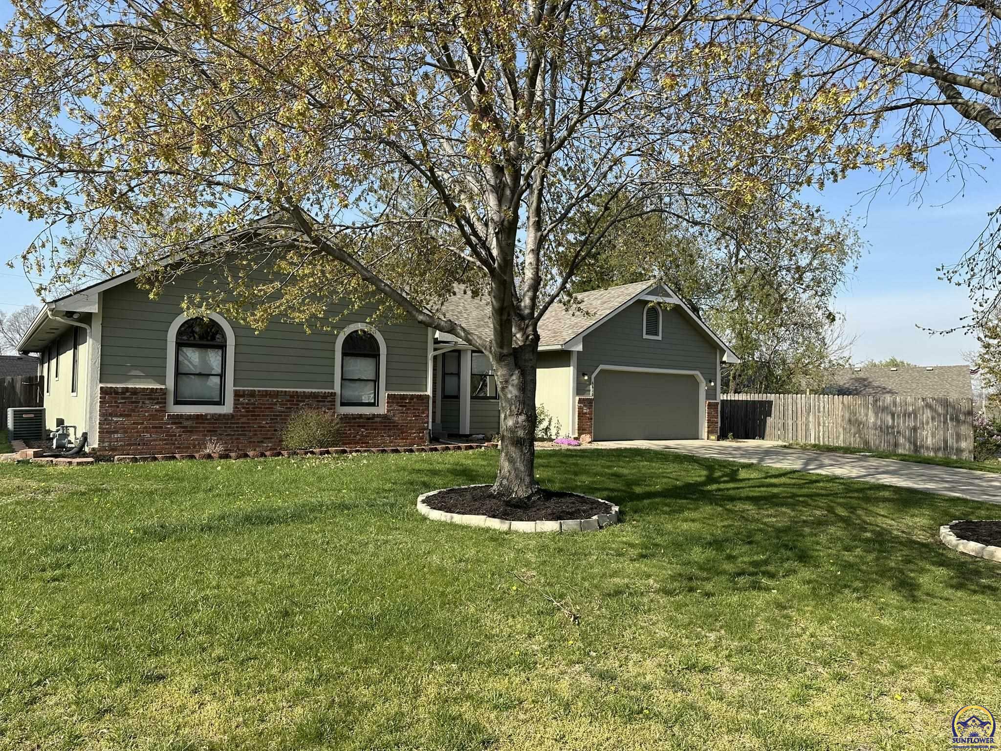 Property Photo: 6610 SW Scathelock Rd KS 66614