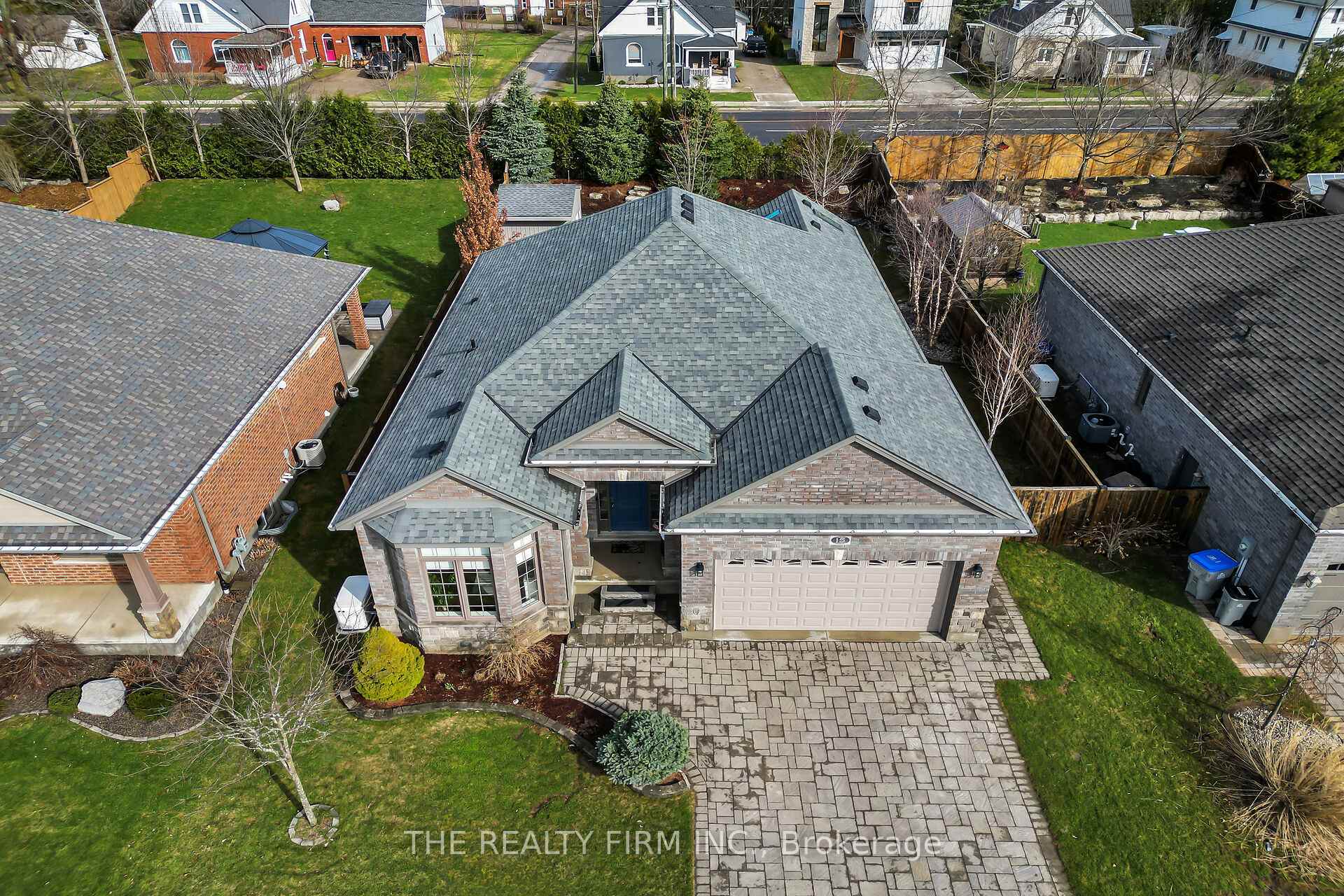 Property Photo: 15 Mayapple Crescent ON N0M 2A0