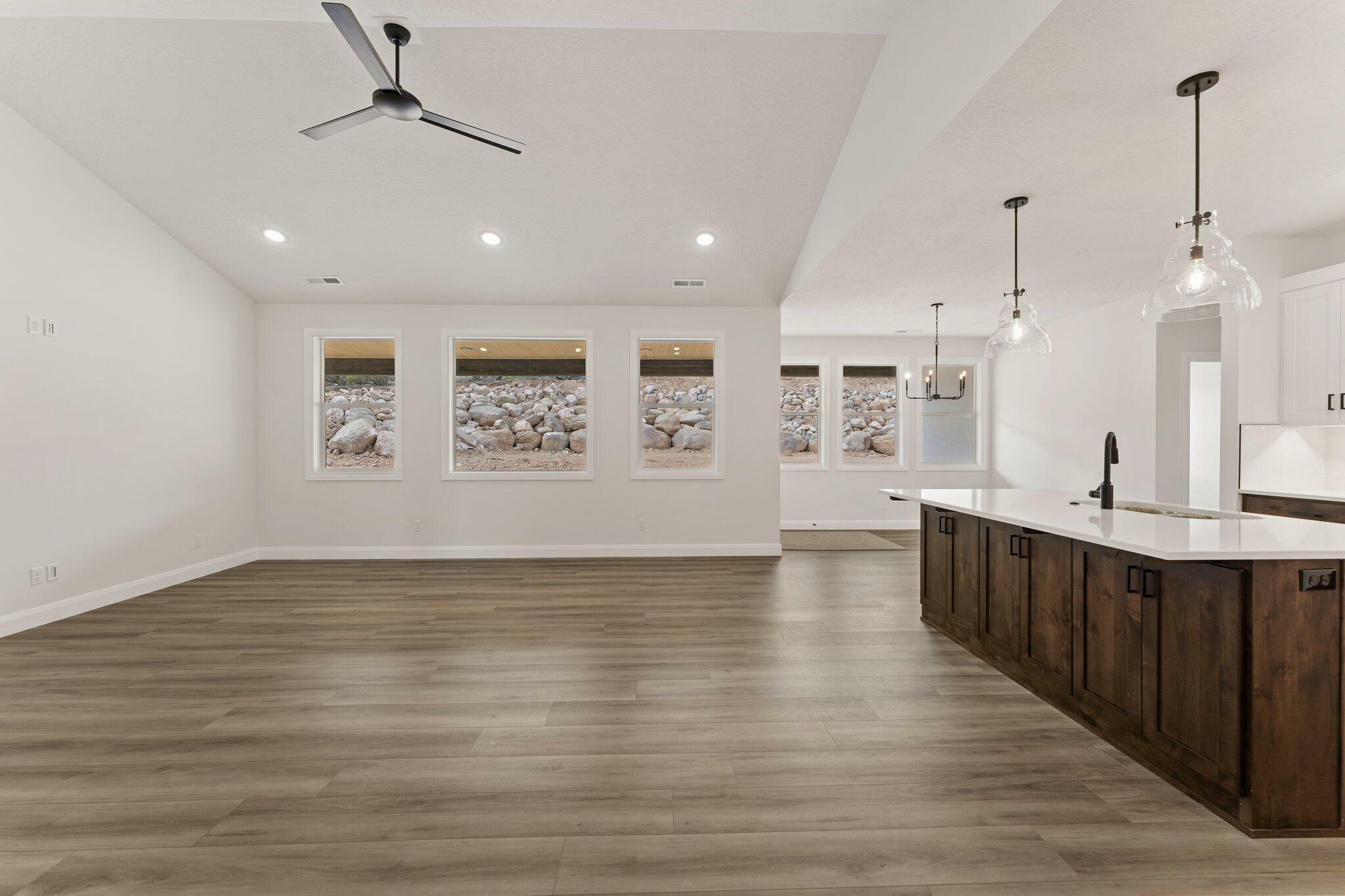 Property Photo: 2922 W Rock Ridge Rd UT 84720