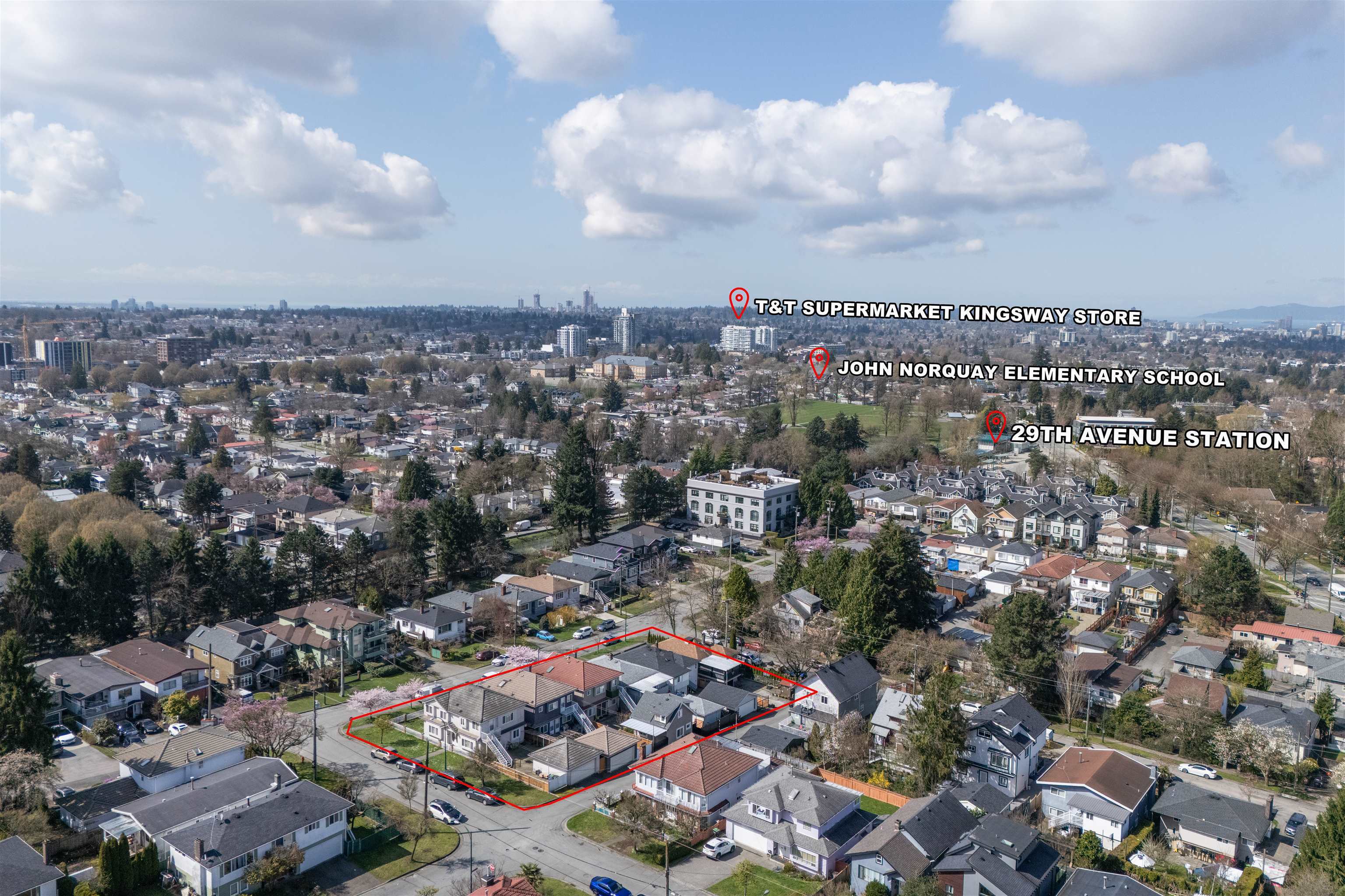 Property Photo: 3079 Kings Avenue BC V5R 4T3