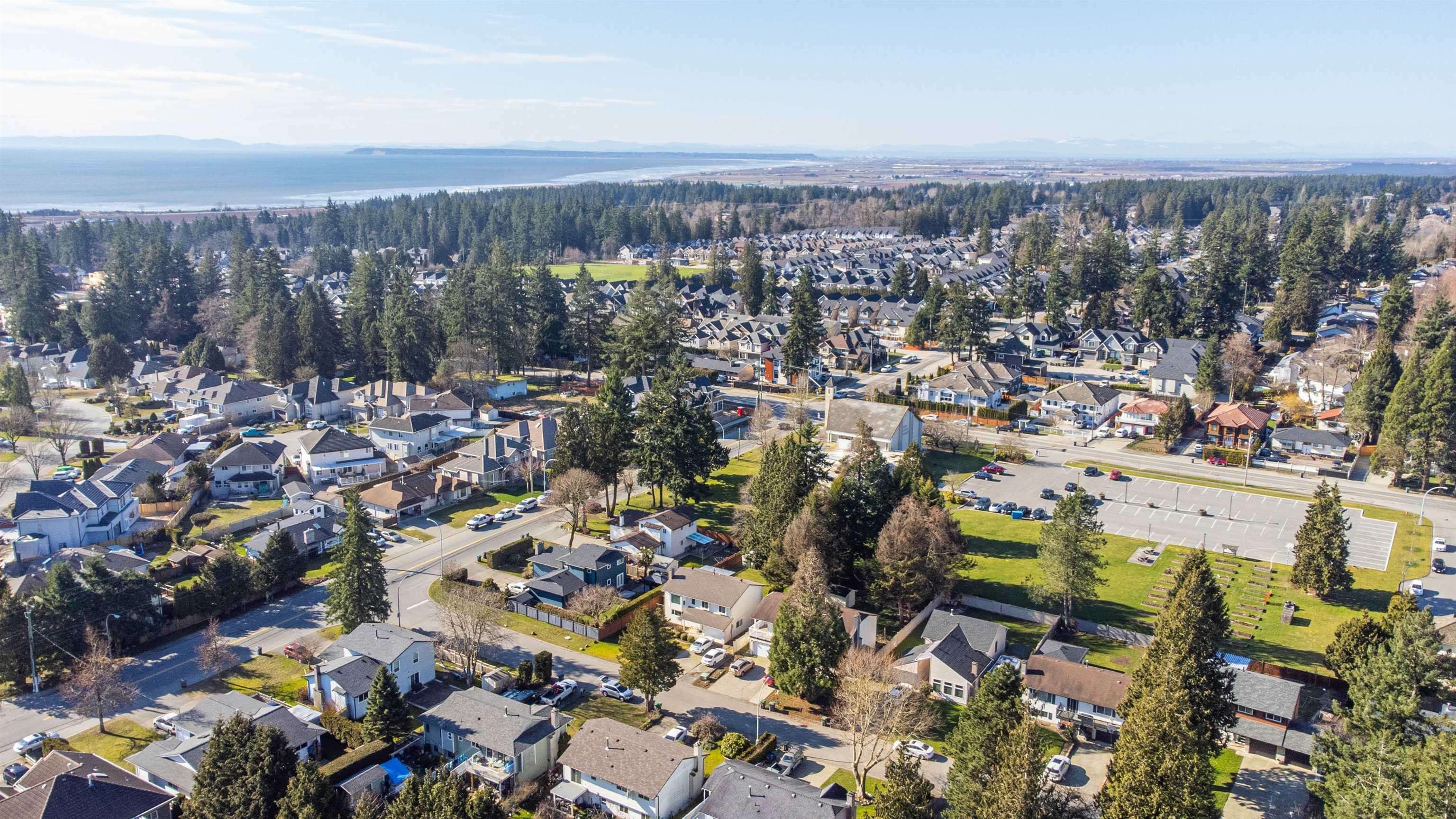 Photo de la propriété: 6072 133A Street BC V3X 2K5