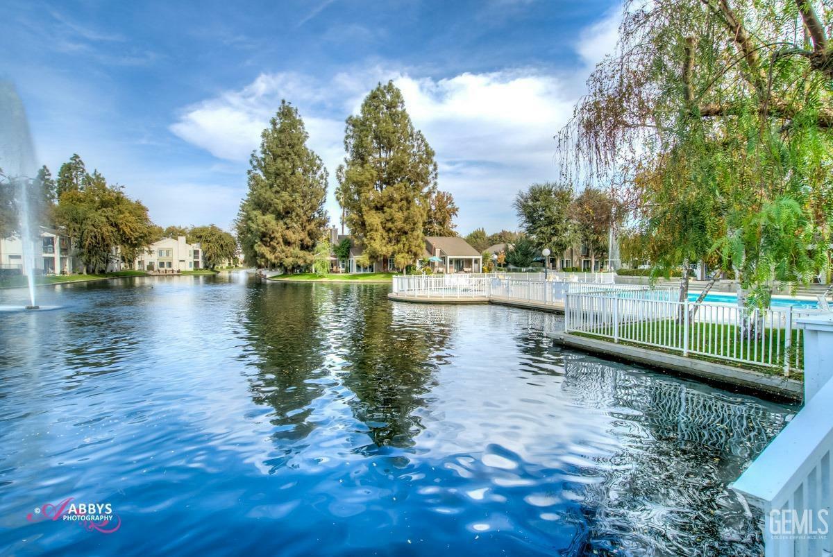 Property Photo: 8000 Kroll Way 63 CA 93311