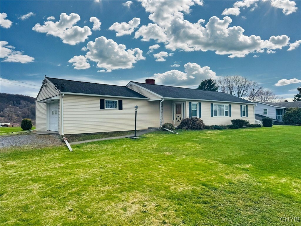 Property Photo: 1296 Starr Road NY 13045
