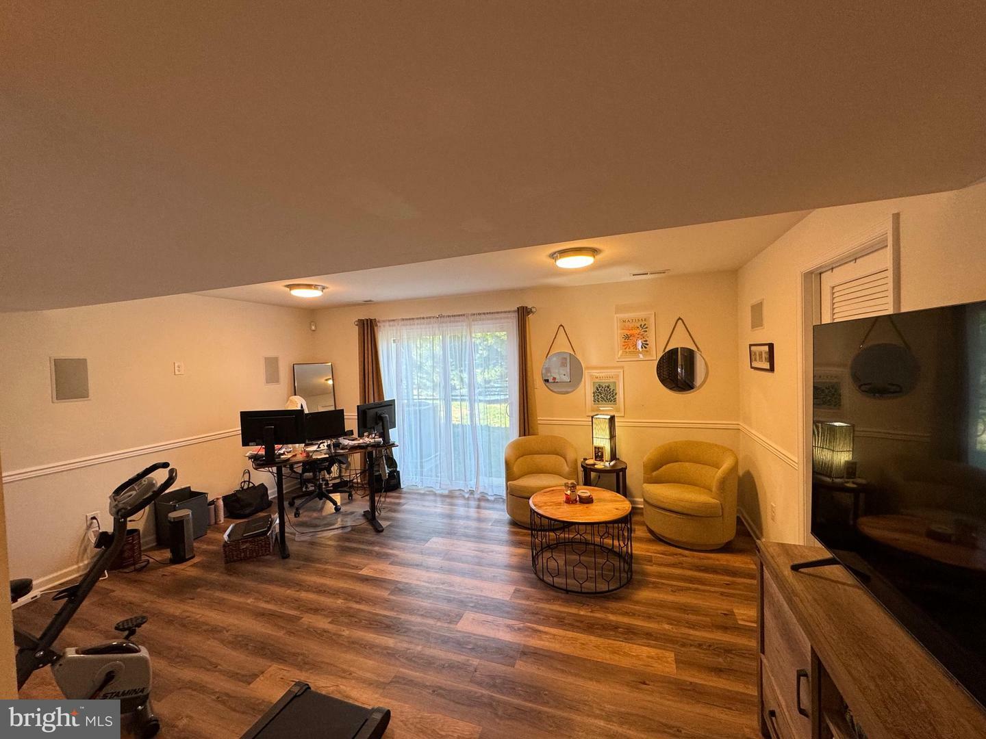 Property Photo: 305 Matisse Way NJ 08094