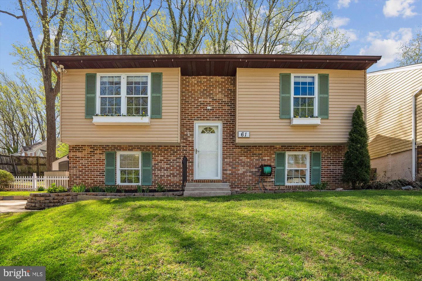 Property Photo:  61 Barrensdale Drive  MD 21146 