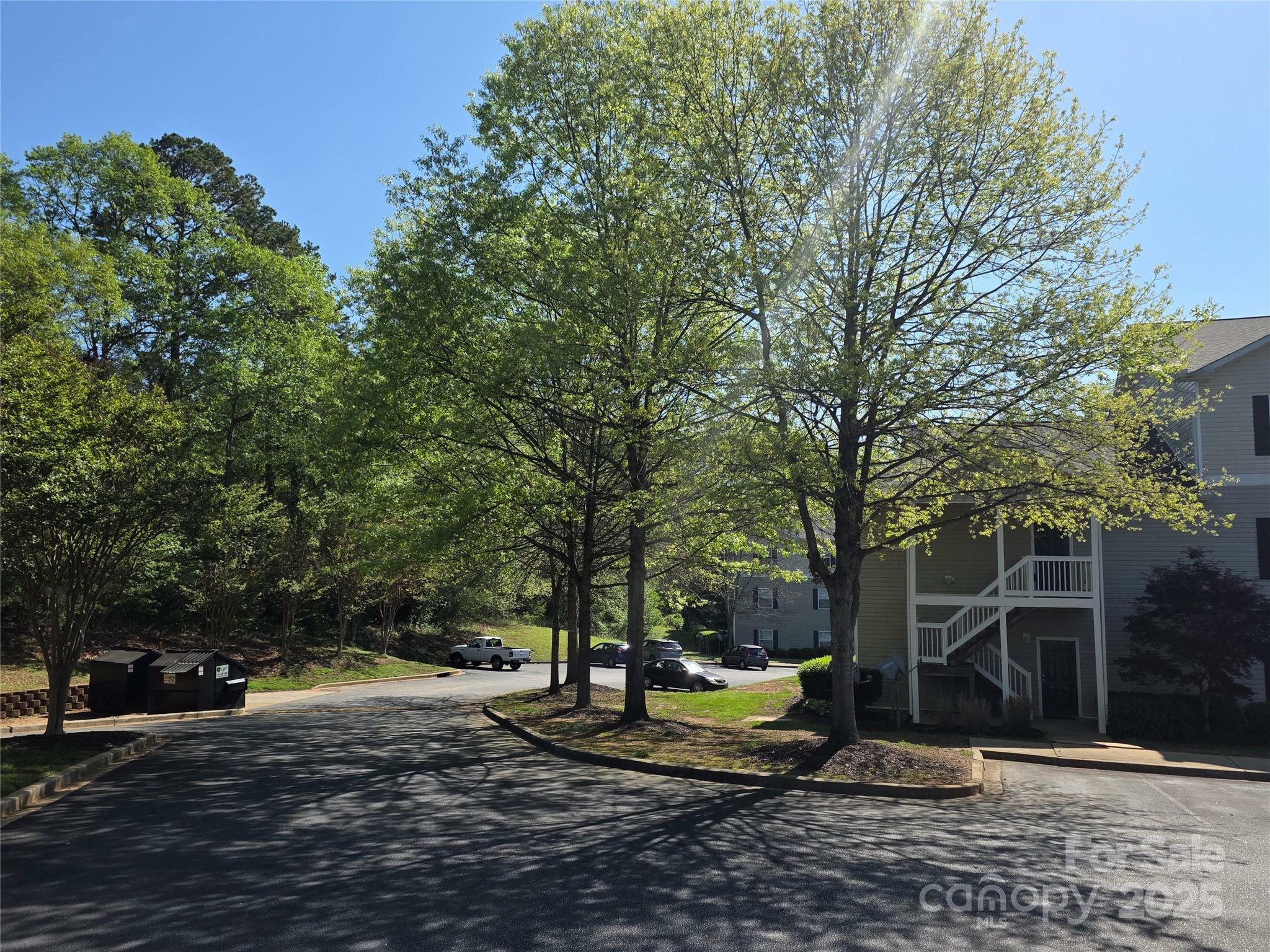 Property Photo: 321 McKenna Circle SC 29615