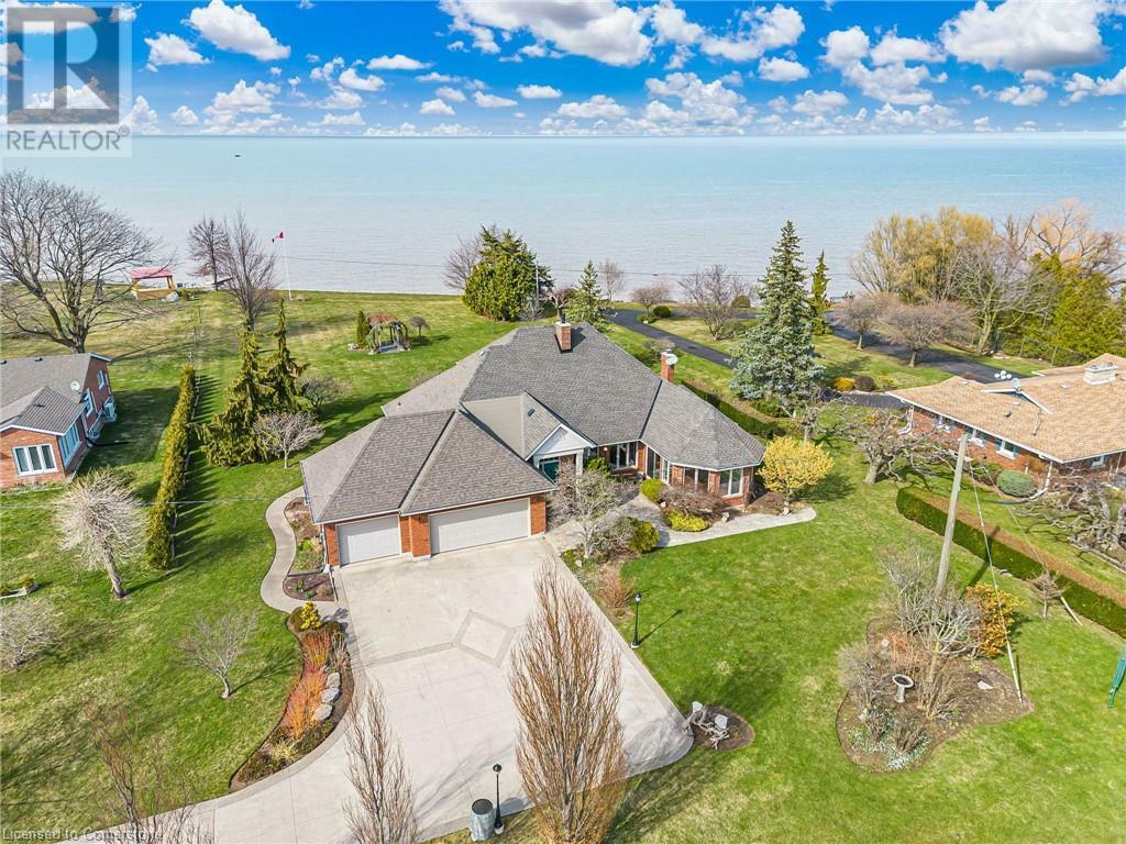 Property Photo: 3503 Lakeshore Road ON L3J 0X1