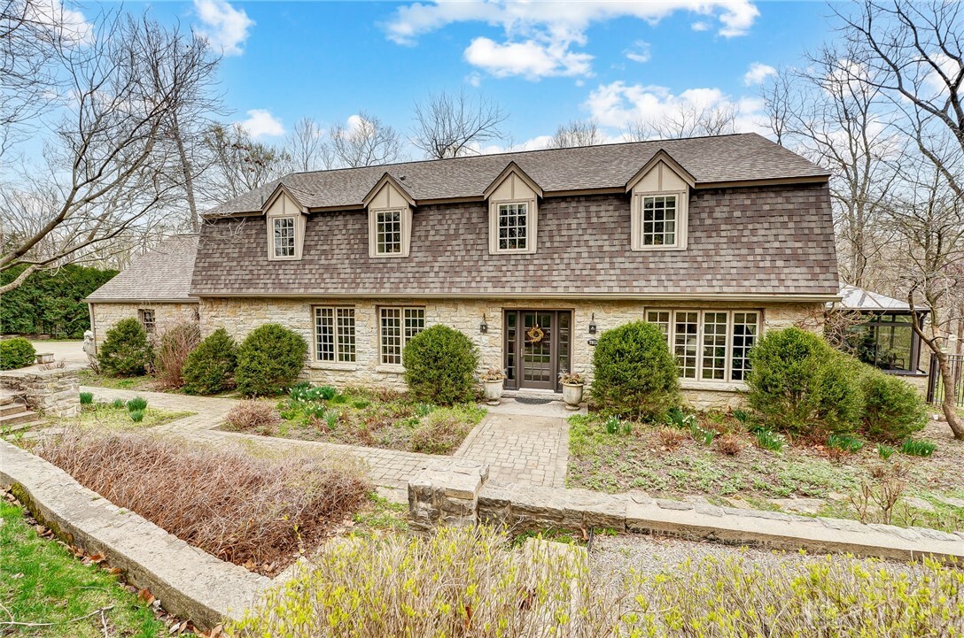 Property Photo: 7815 Stonehouse Court OH 45459