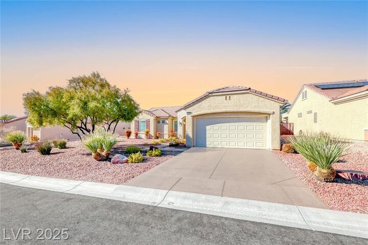 2313 Fox Hills Drive  Henderson NV 89052 photo
