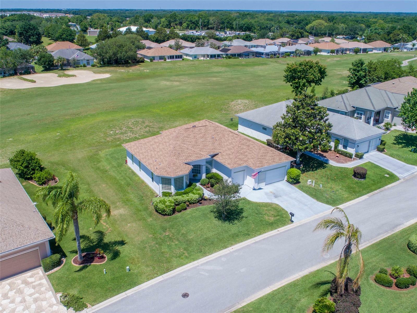 Property Photo: 11702 SE 173rd Lane Road FL 34491
