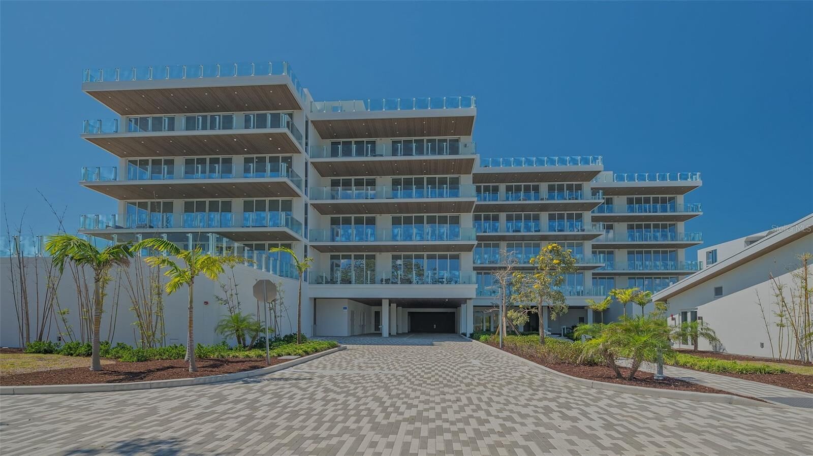 Property Photo: 4651 Gulf Of Mexico Drive 304 FL 34228