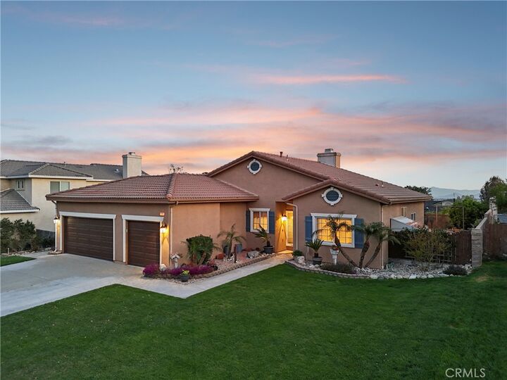 Property Photo:  2689 W Meyers Road  CA 92407 