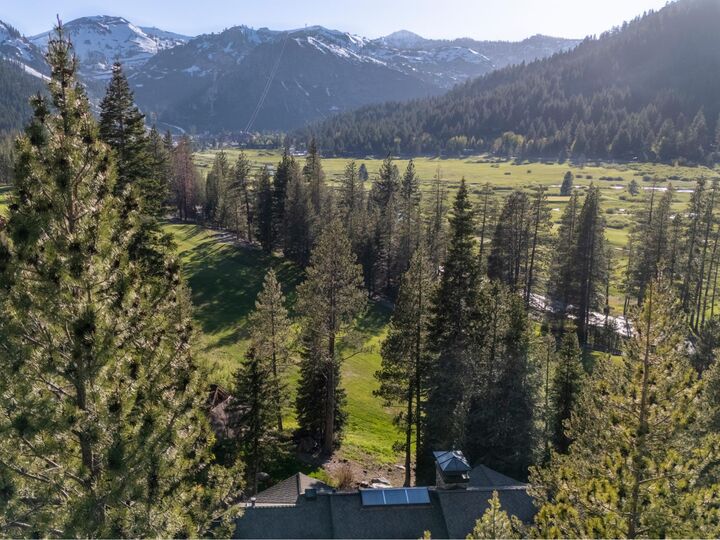 Property Photo:  3058 Mountain Links Way  CA 96146