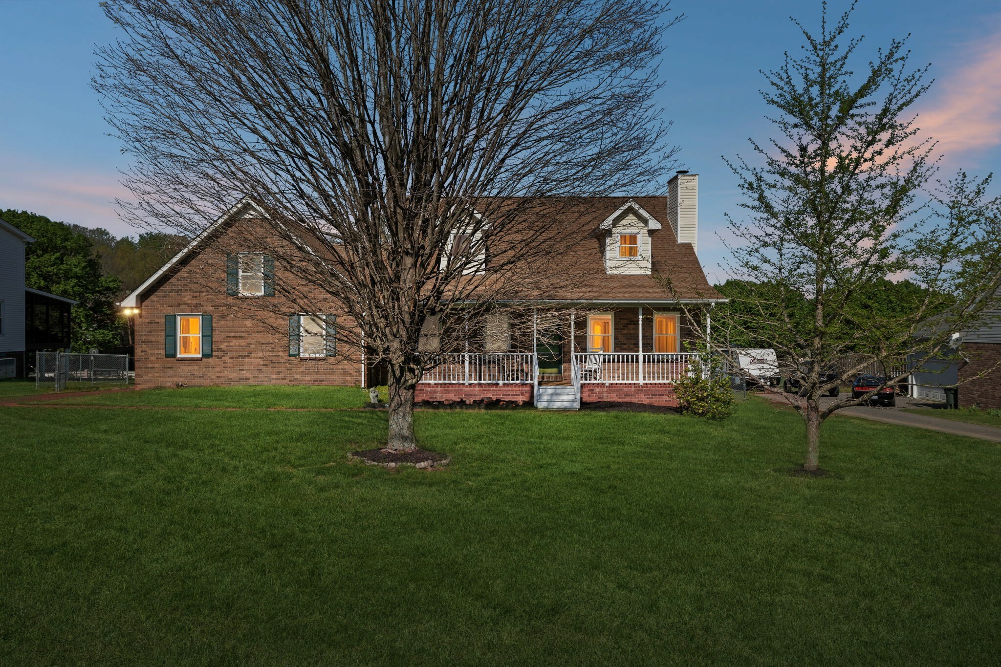 Property Photo: 213 Lone Oak Dr TN 37188