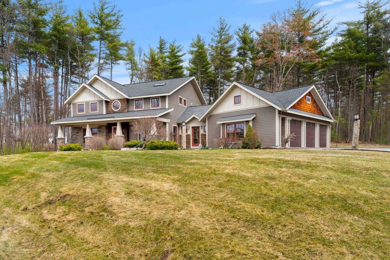 Property Photo:  10 Mountain View Court  NH 03055 