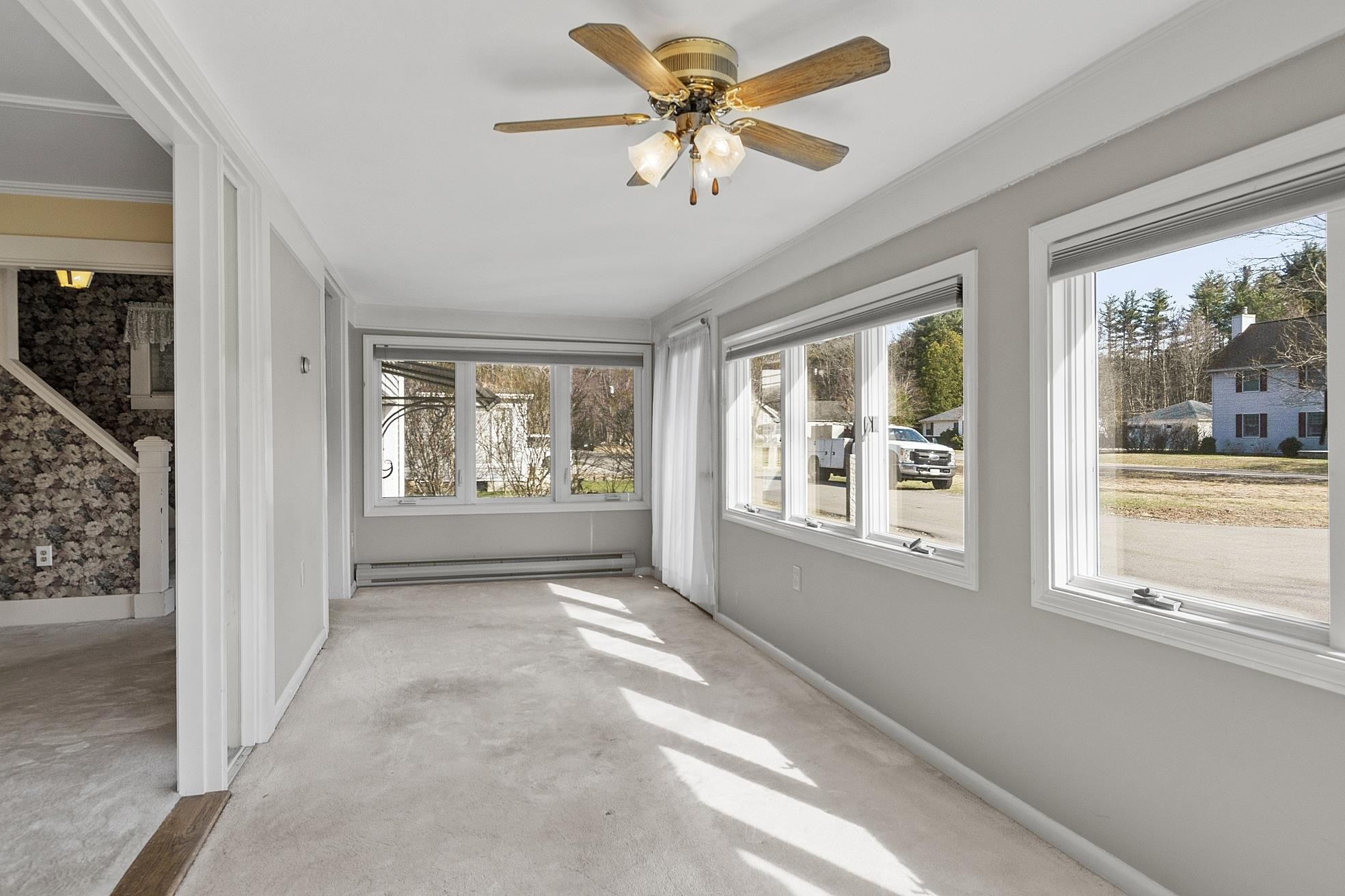 Property Photo:  10 Davis Park  NH 03865 