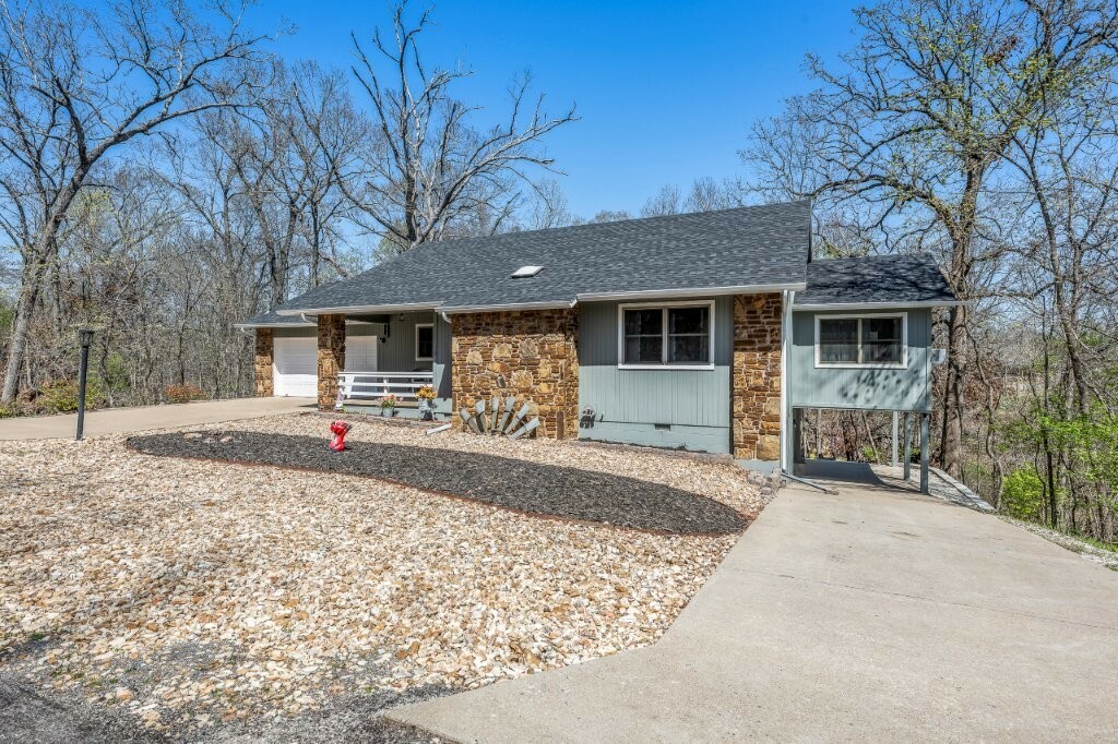 Property Photo: 50 Ruthwell Drive AR 72715