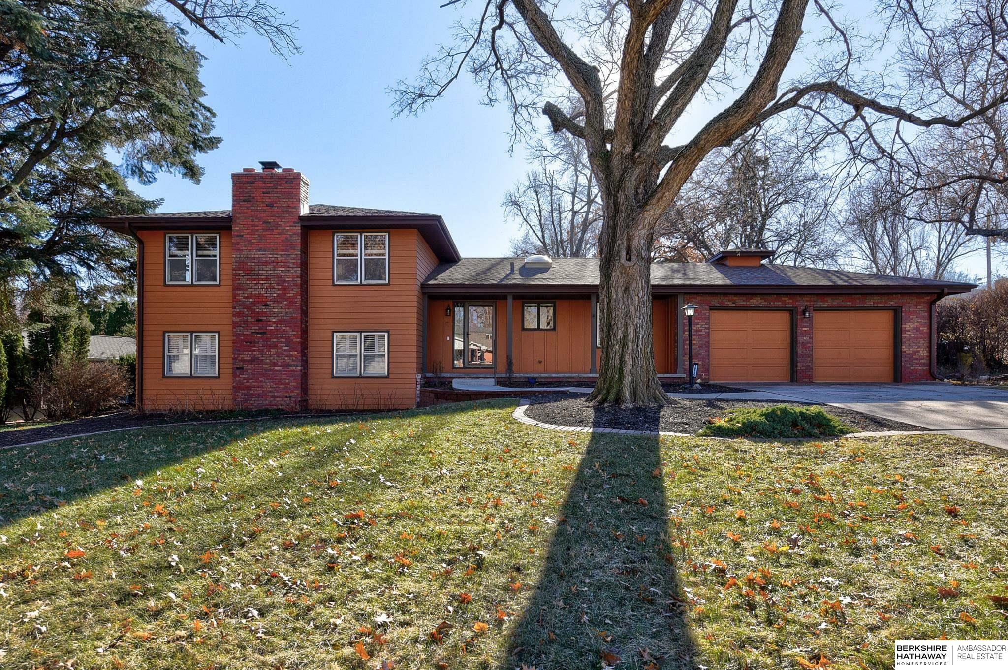 Property Photo: 10733 Cedar Street NE 68124