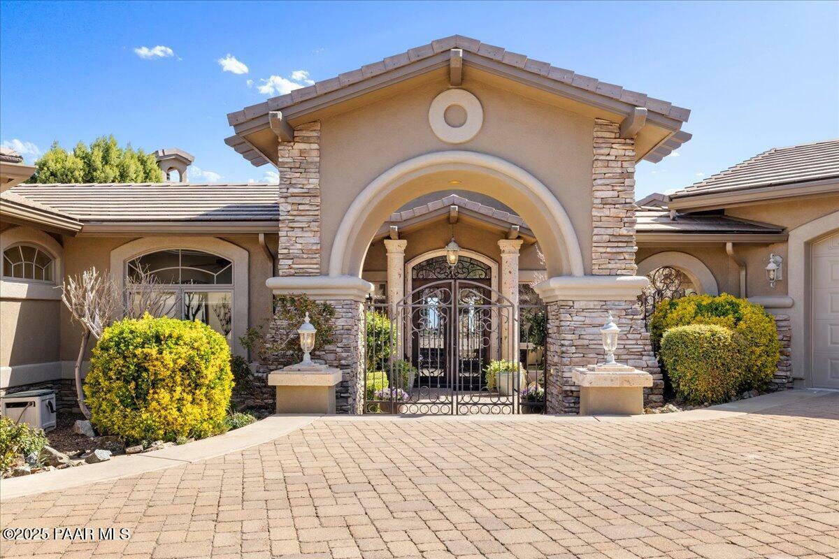 Property Photo: 580 Sandpiper Drive AZ 86303