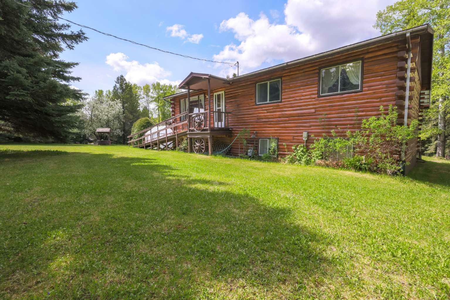 Property Photo: 50 A&B, Owl Canyon Rd 50 A&Ampb AB T4T 2A1