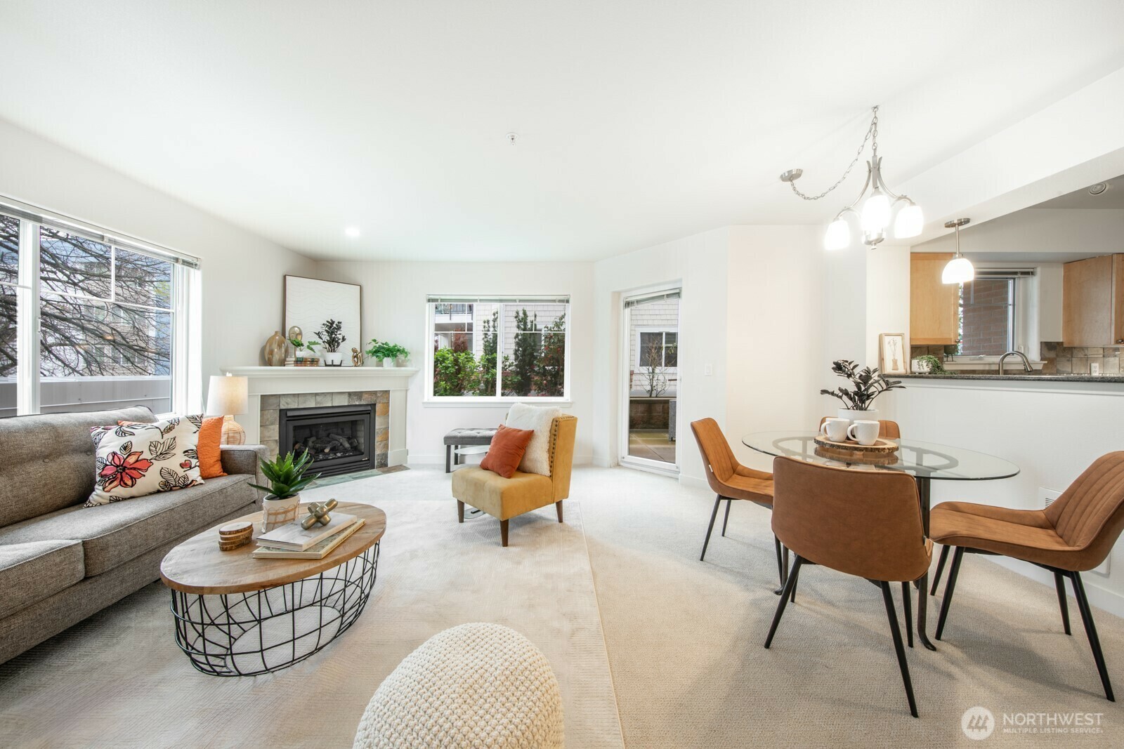 Property Photo: 1545 NW 57th Street 204 WA 98107