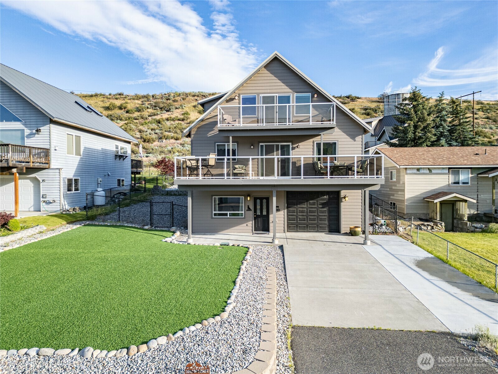 Property Photo: 180 W Entiat Drive WA 98843
