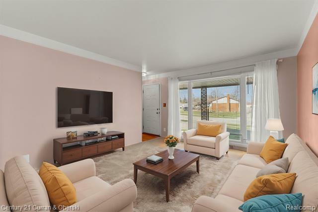 Property Photo: 32683 James Street MI 48135