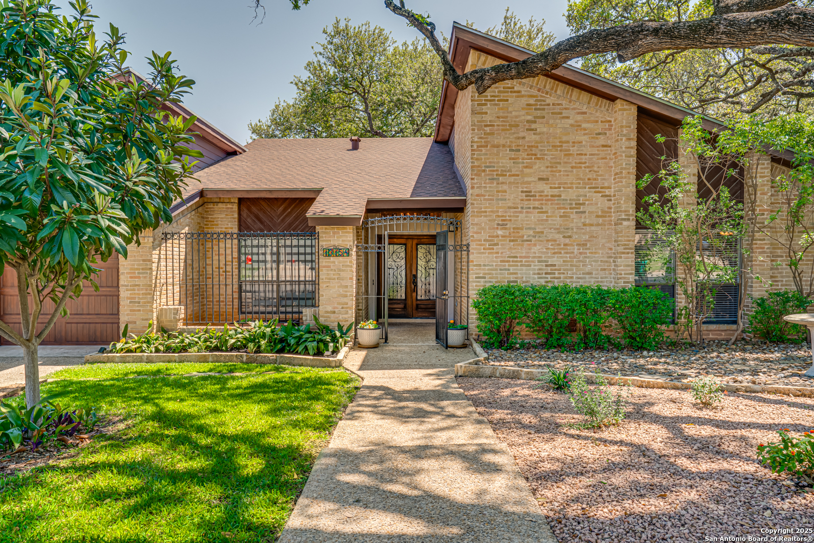 Property Photo: 13154 Queens Forest TX 78230