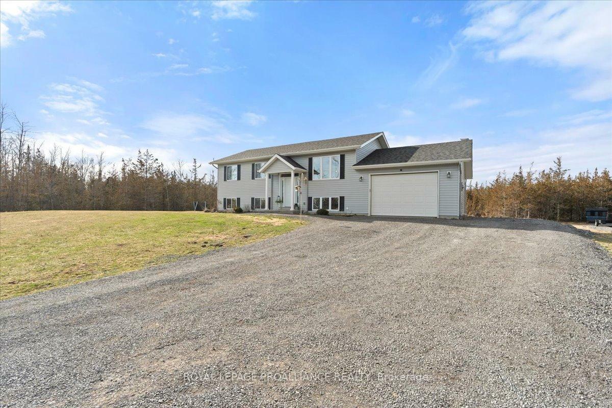 Property Photo:  733 Callaghan Road  ON K0K 2N0 