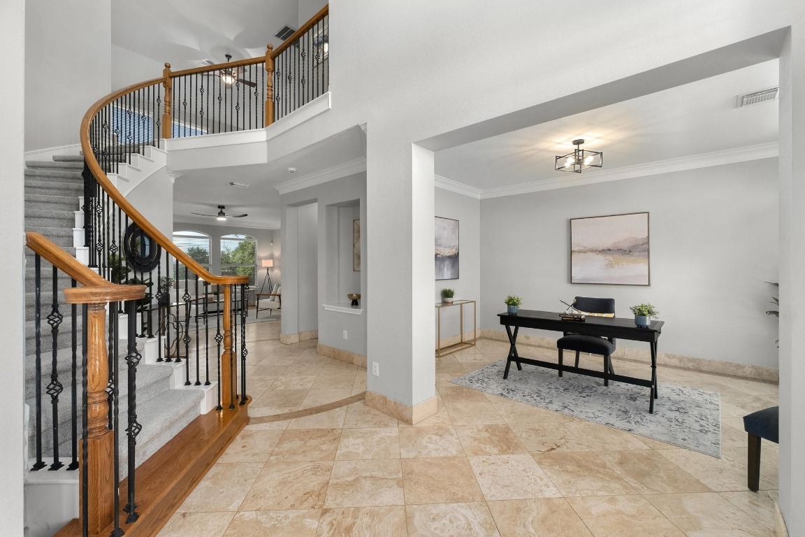 Property Photo: 6611 Yaupon Drive TX 78759