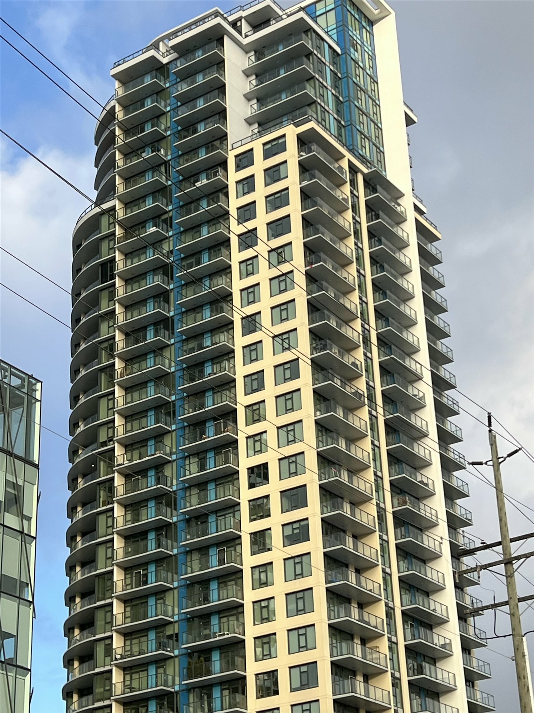Property Photo:  7388 Kingsway Avenue 1702  BC V3N 0G9 