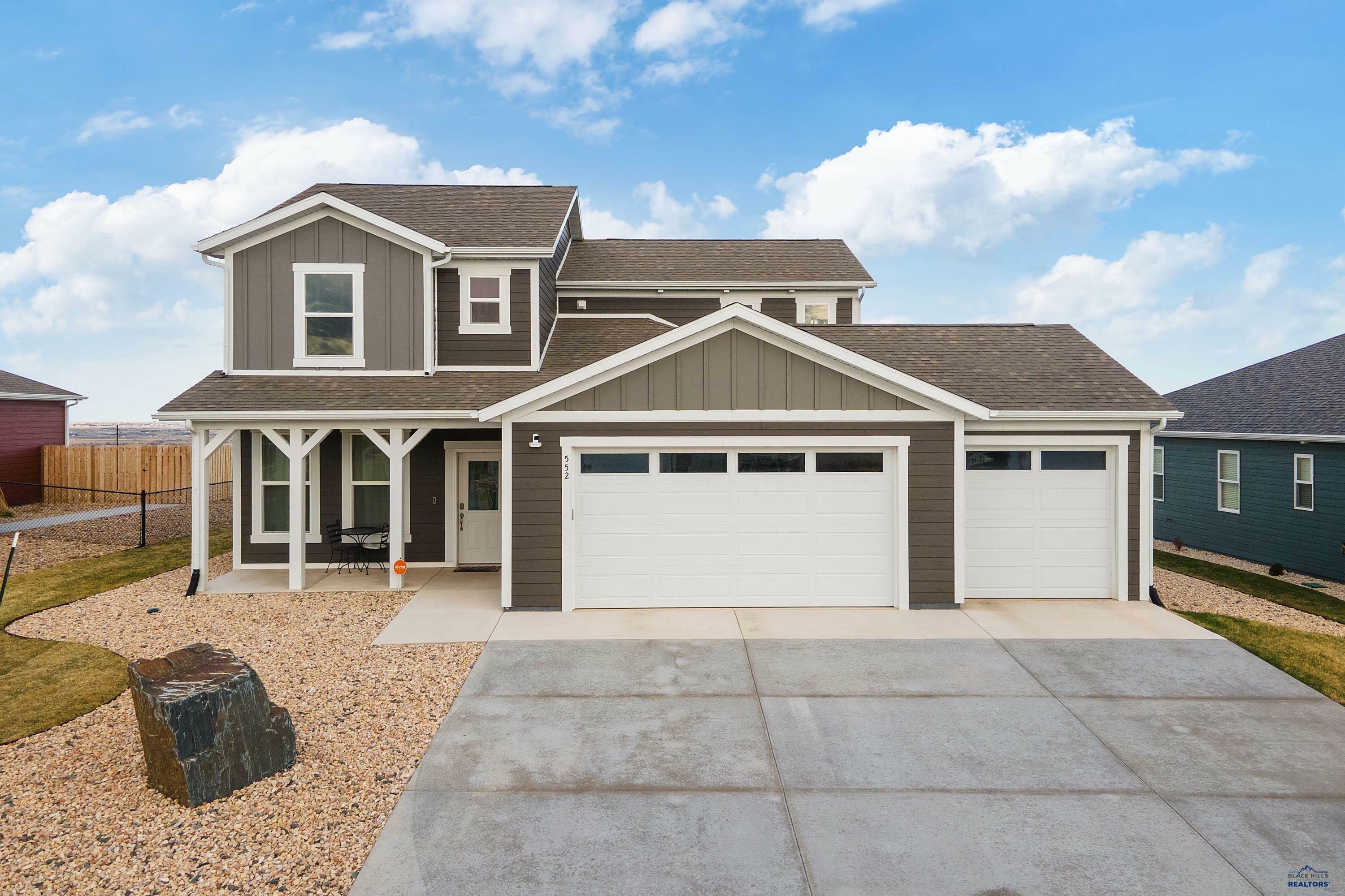 Property Photo: 552 Aaron Ct SD 57703