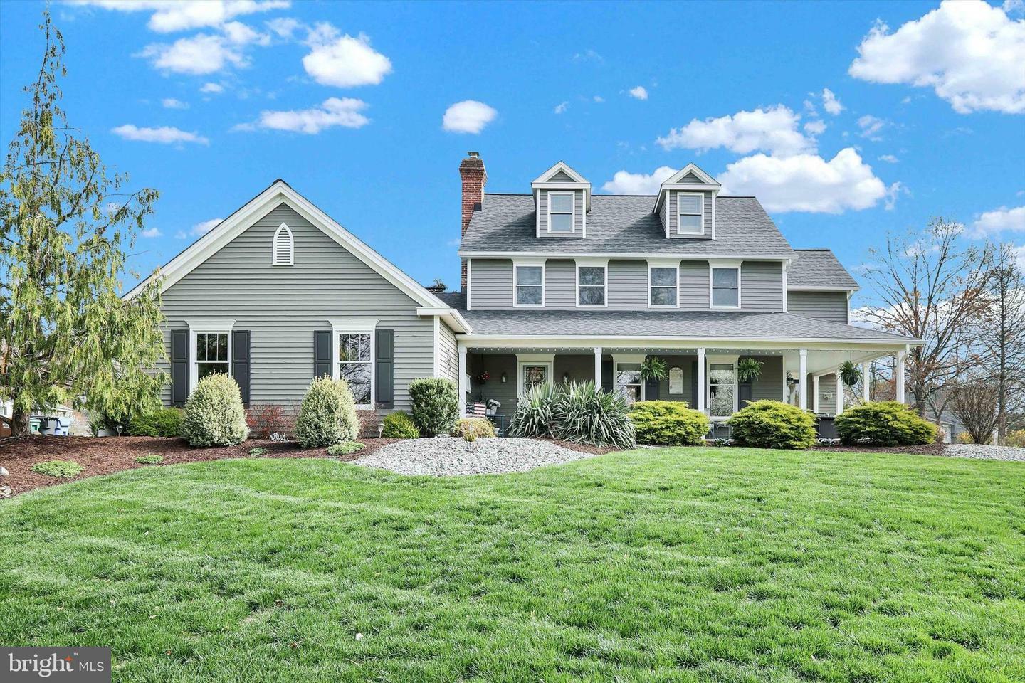 Property Photo: 414 Trend Road PA 19067