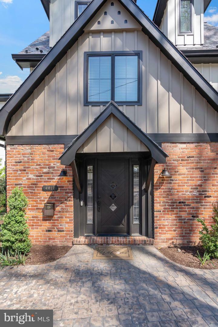 Property Photo: 4017 22nd Street N VA 22207