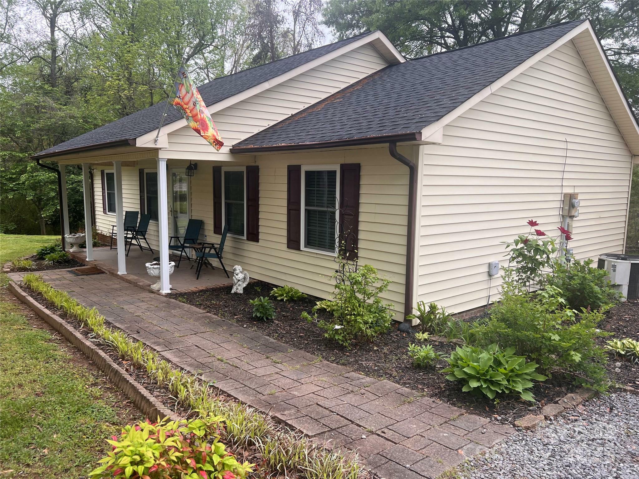 Property Photo: 109 Wilson Acres Drive NC 28086