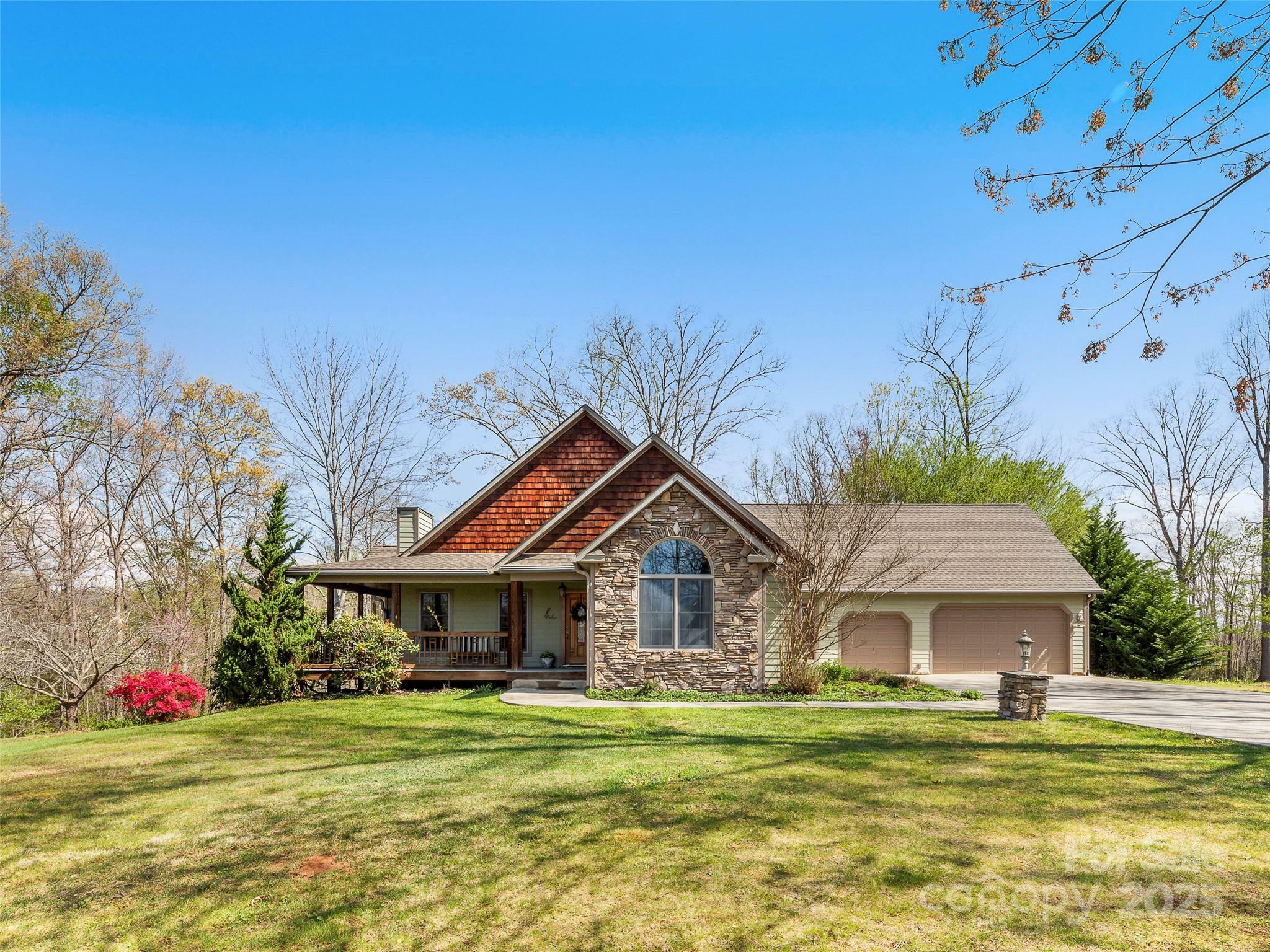 303 E Forest Place  Candler NC 28715 photo