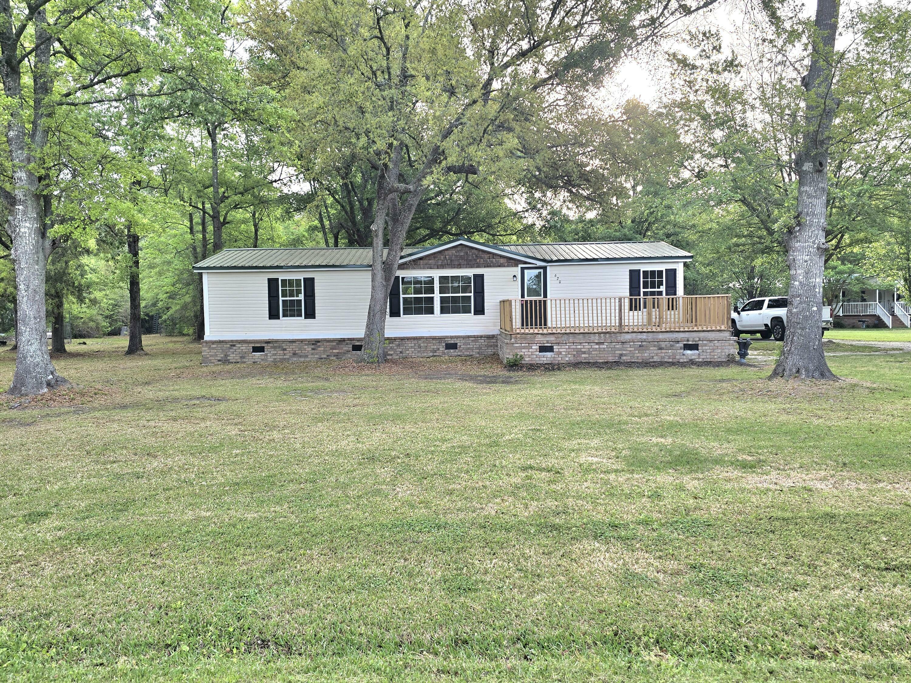 Property Photo: 620 Coral Acres Drive SC 29461
