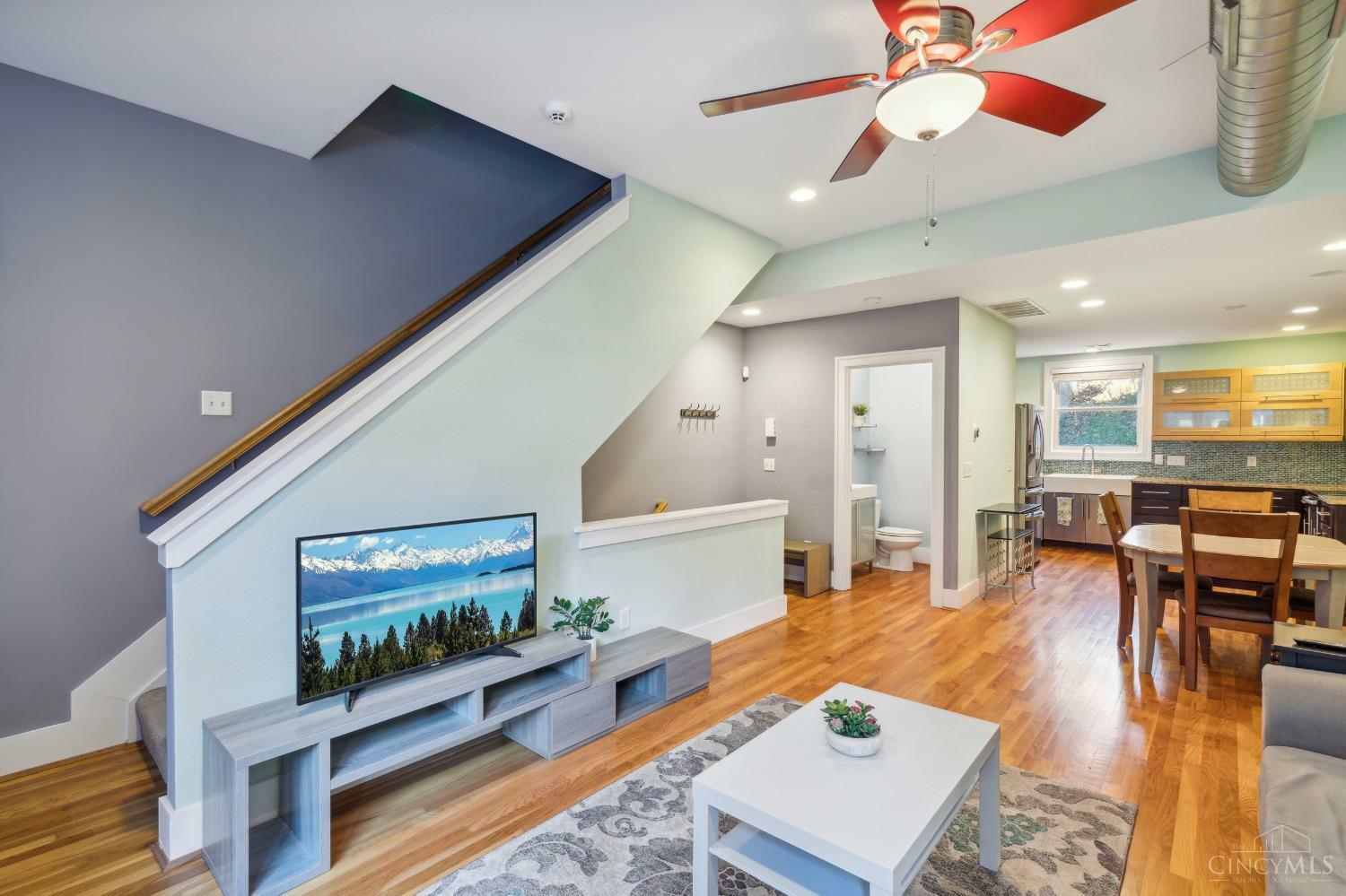 Property Photo: 514 Dandridge Street OH 45202