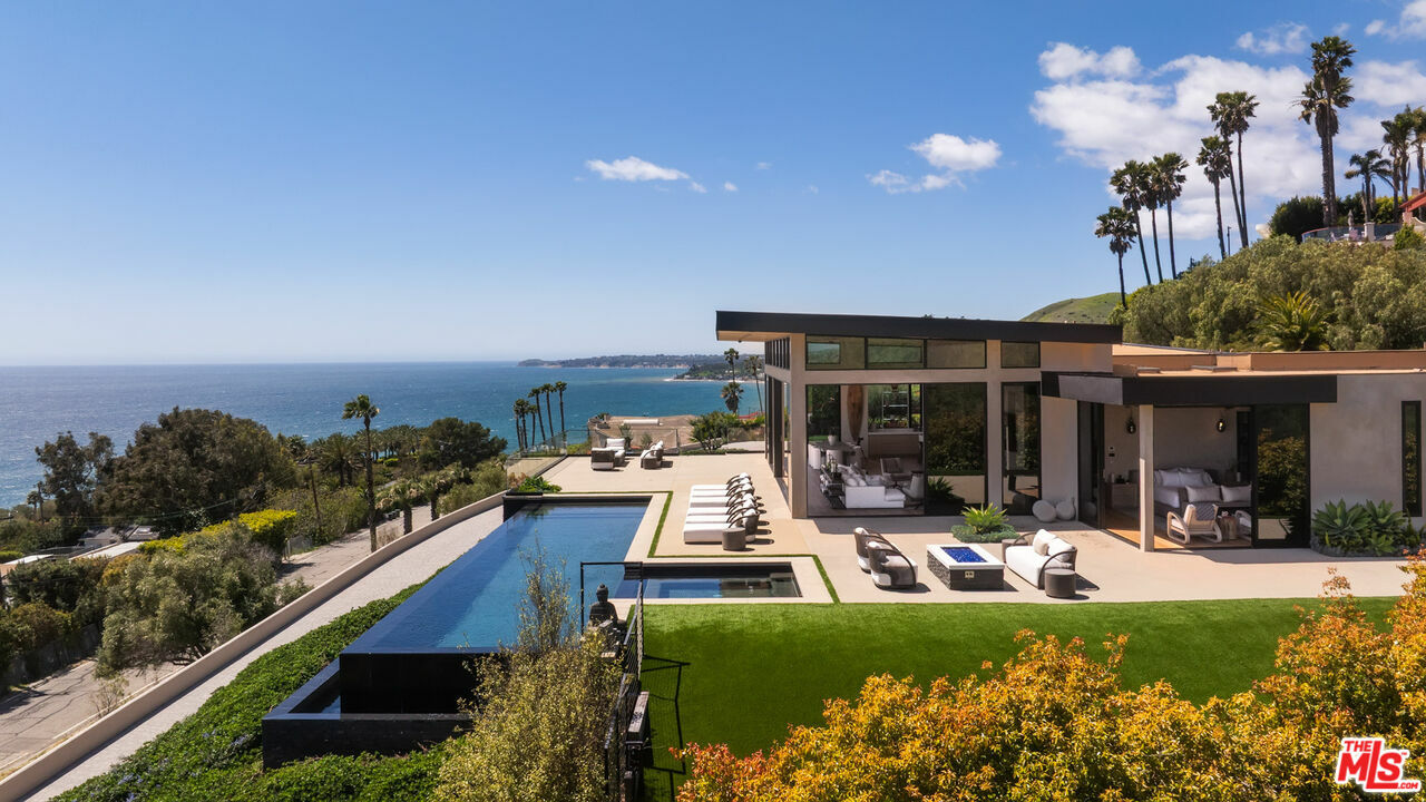 3881 Puerco Canyon Rd  Malibu CA 90265 photo