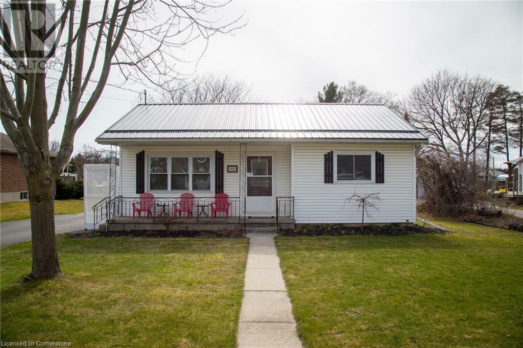 Property Photo: 831 Main Street ON N0A 1N0