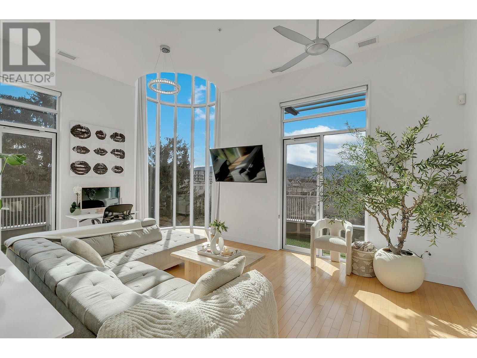 Property Photo:  1495 Graham Street 407  BC V1Y 3B2 