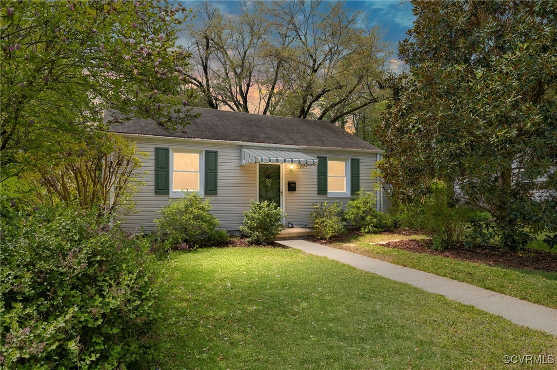 Property Photo: 6615 Fitzhugh Avenue VA 23226
