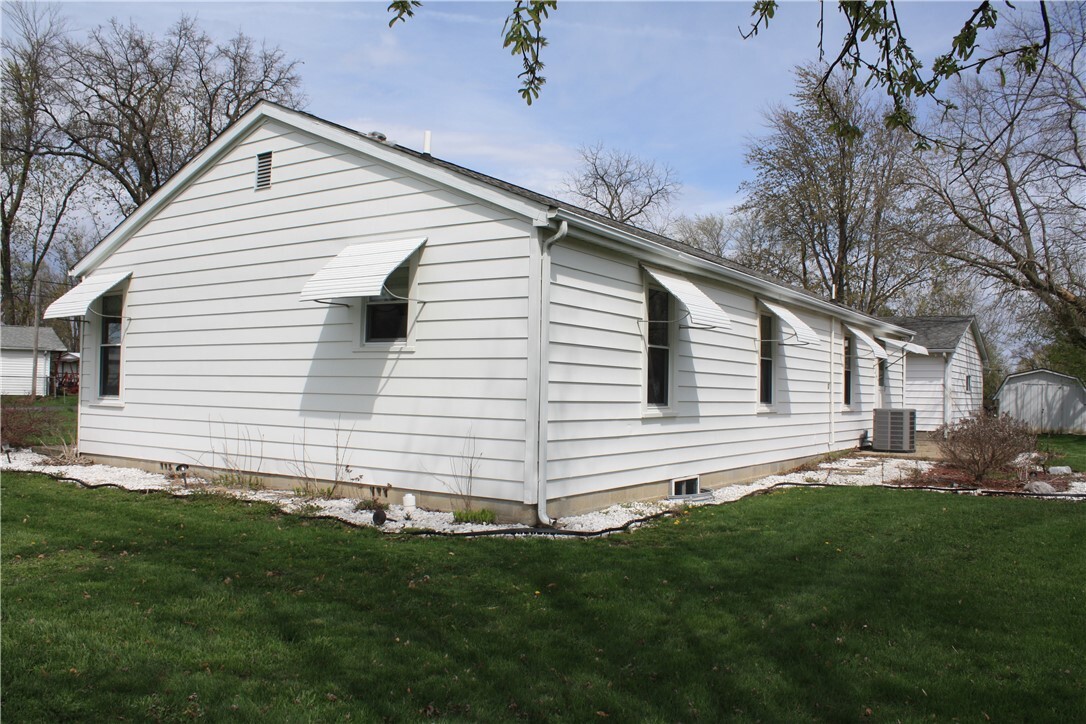 Property Photo: 5615 Monarch Road IL 62521