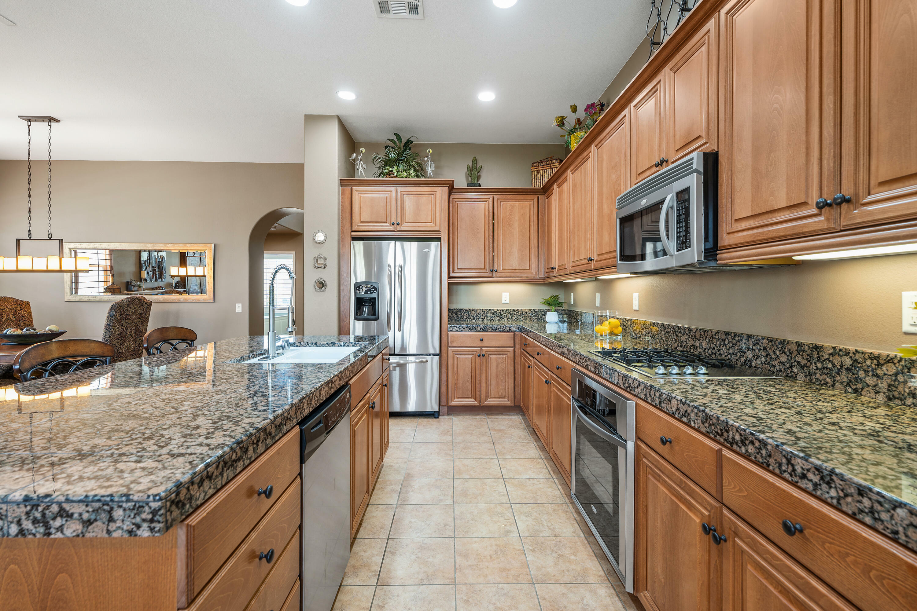 Property Photo:  77061 New York Avenue  CA 92211 