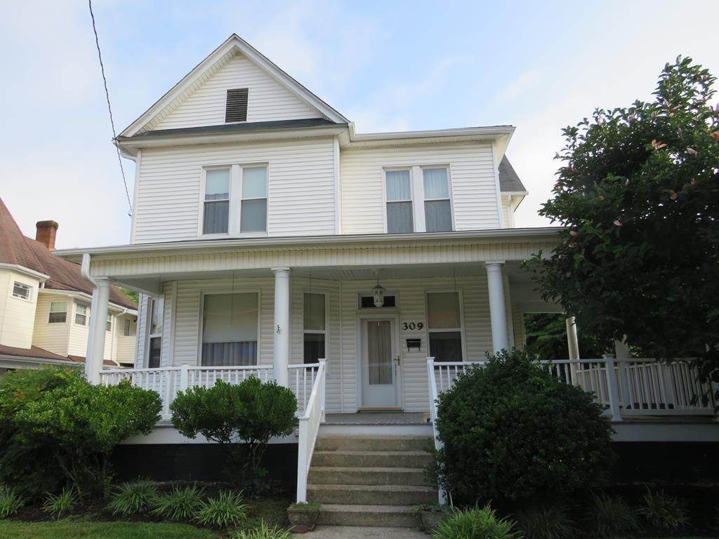 Property Photo: 309 Third Street KY 41240