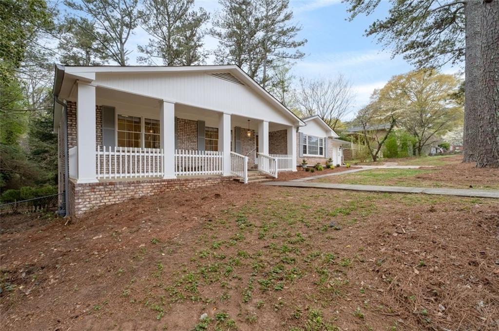 Property Photo:  2000 Hill Road  GA 30062 