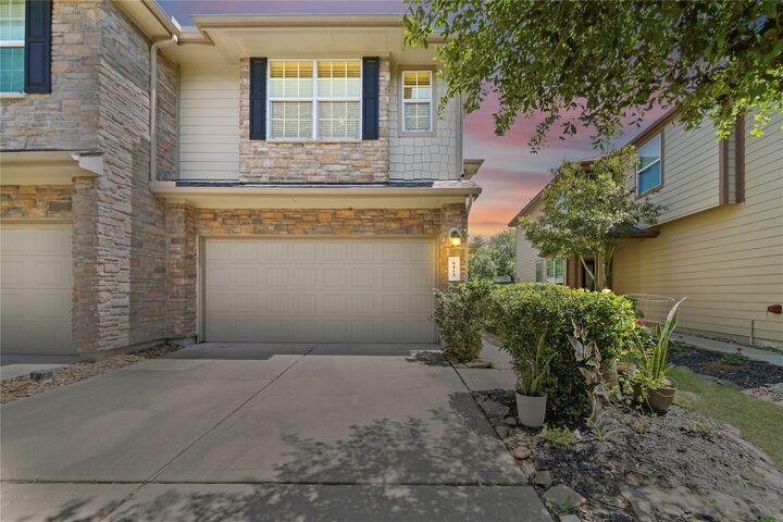Property Photo: 6415 Densberry Lane TX 77494