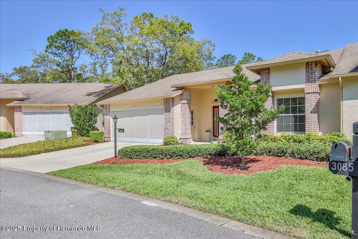Property Photo: 3085 Appleblossom Trail FL 34606