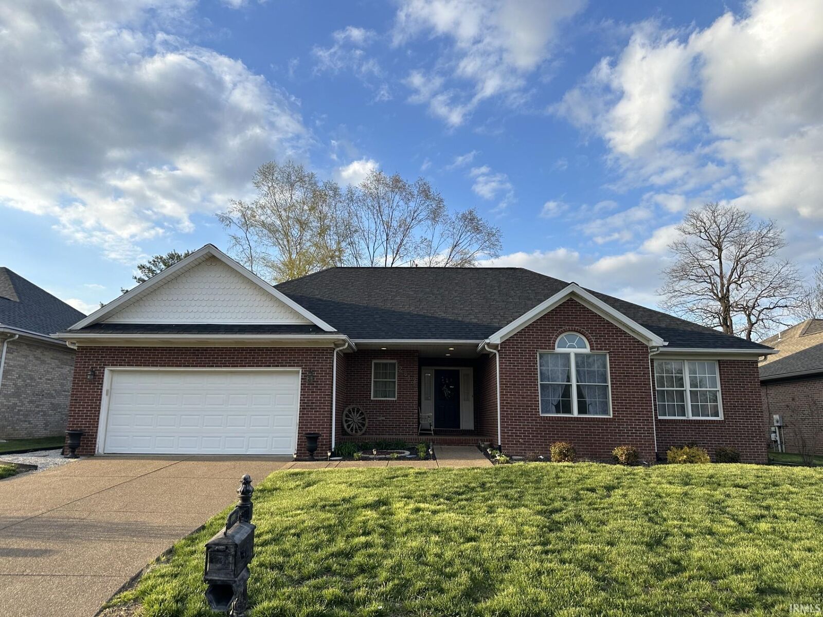 Property Photo:  2812 Beaumont Drive  IN 47725 